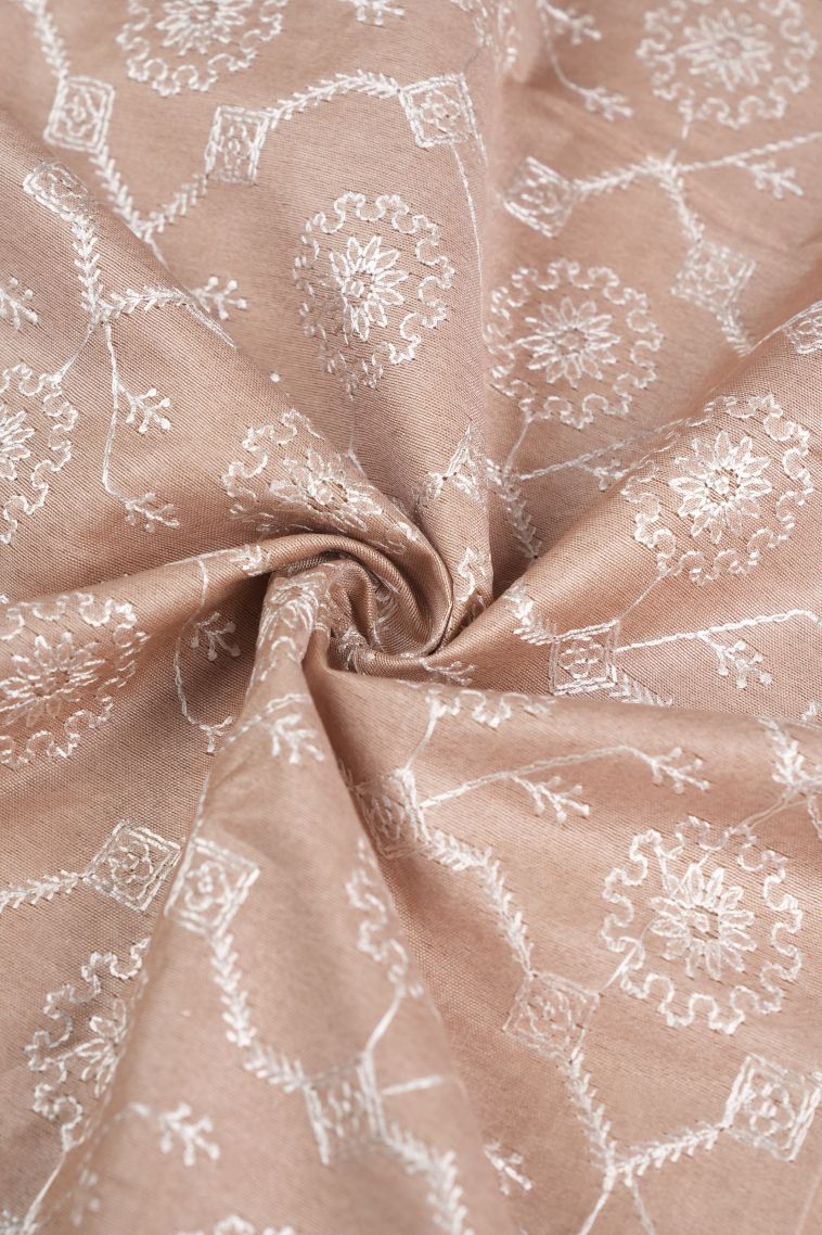 Cream White Tussar Saree with Without Zari Zari Floral Patterns view 4