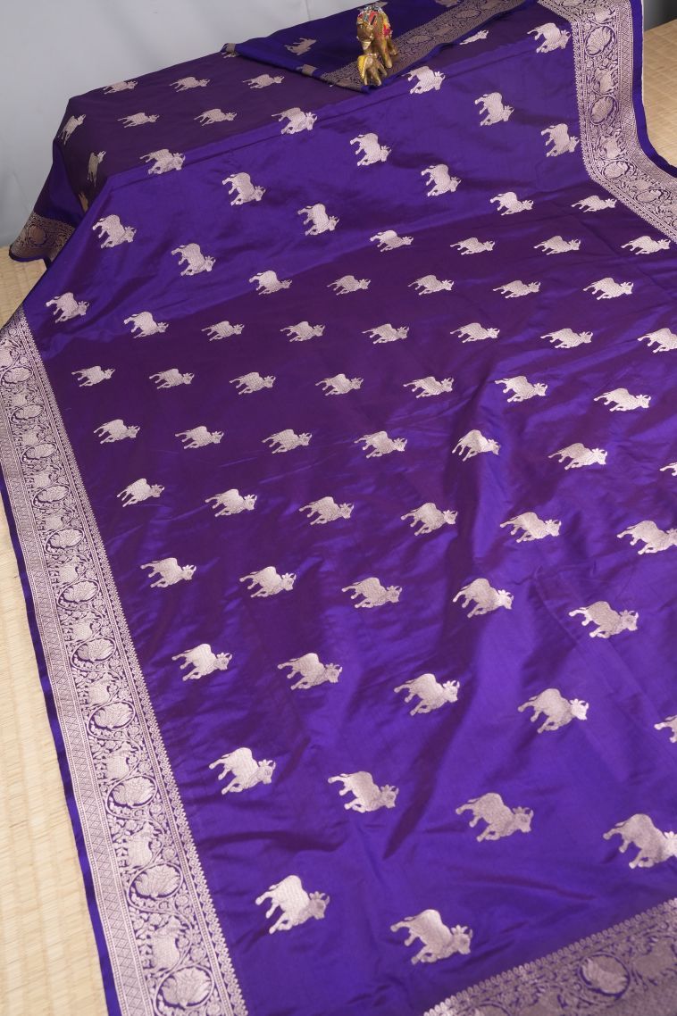 Viola Purple Banaras Sarees with Gold Zari Buttis (small Dots Or Motifs) view 2