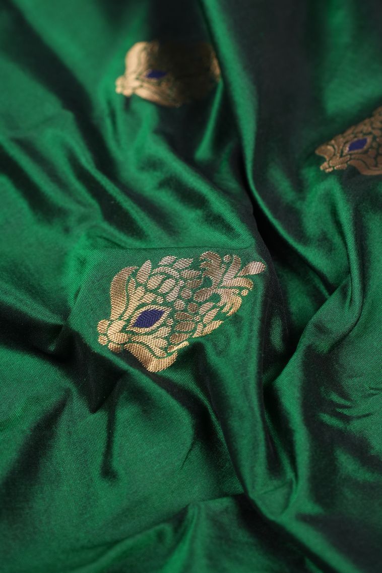 Basil Green Kanchipuram Silk Sarees with Gold Zari Buttis (small Dots Or Motifs) view 4