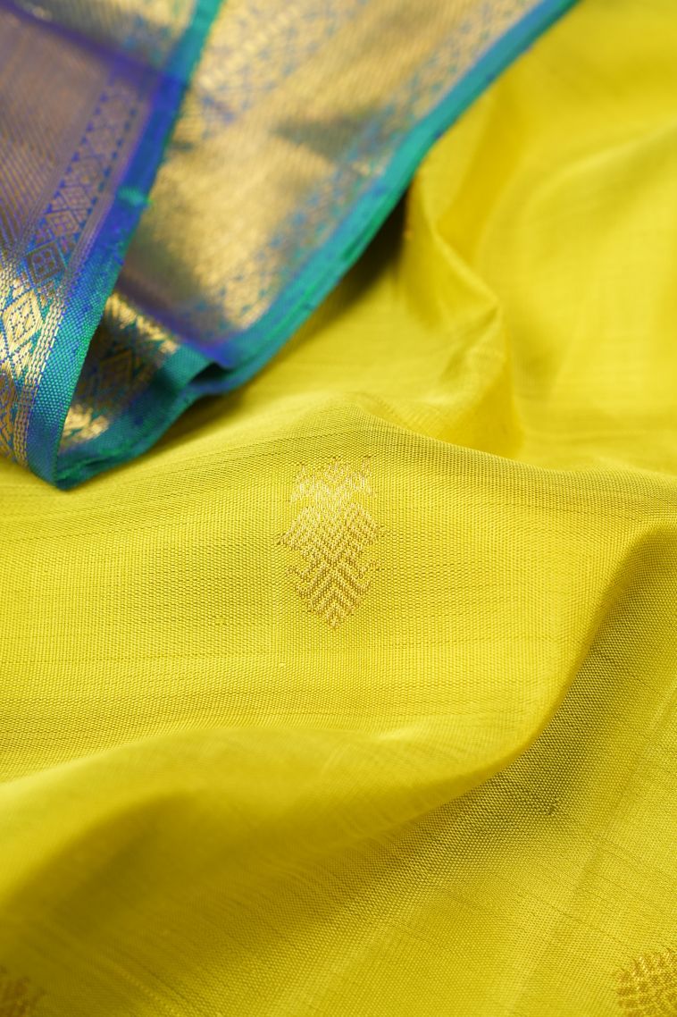 Chartreuse Green Kanchipuram Silk Sarees with Gold Zari Buttis (small Dots Or Motifs) view 4
