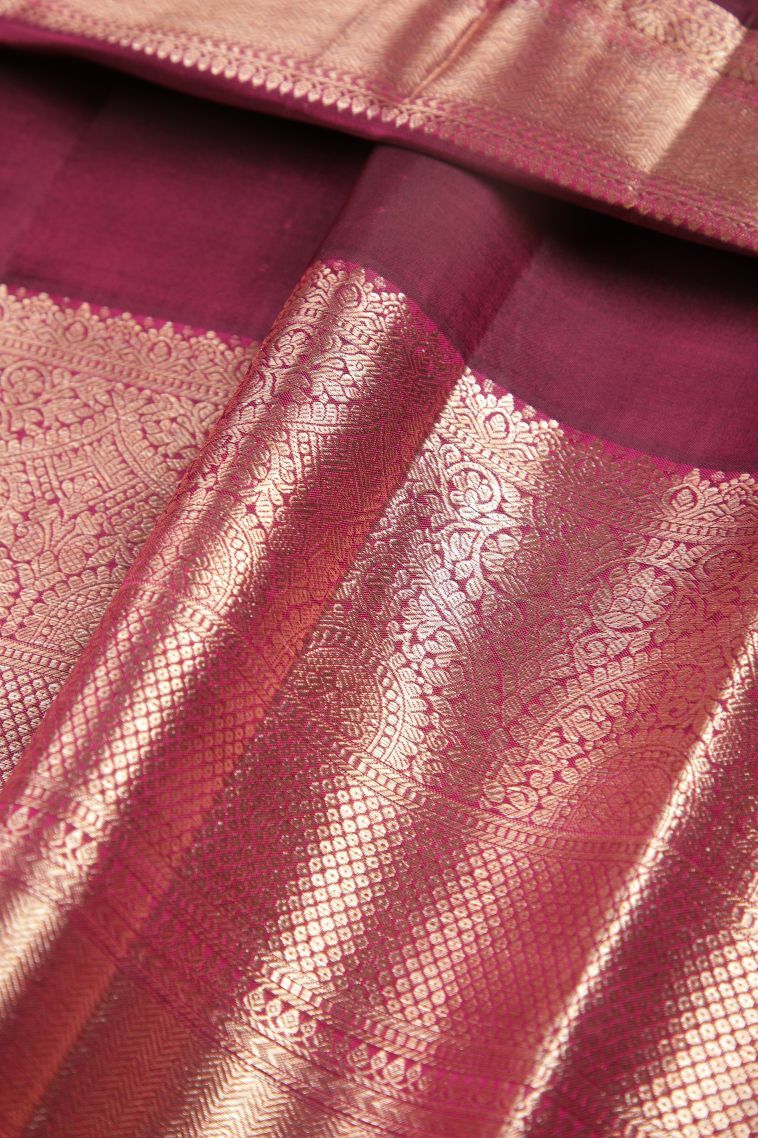 Chartreuse Green Kanchipuram Silk Sarees with Gold Zari Floral Patterns view 3