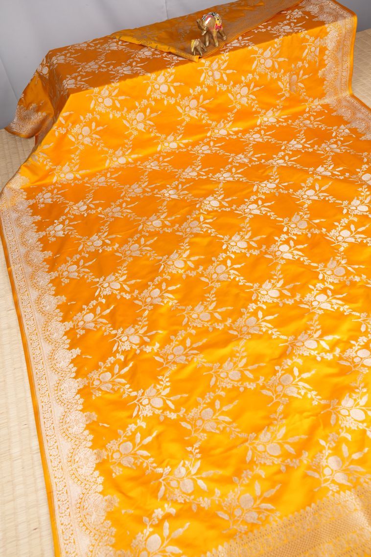 Lemon Yellow Banaras Sarees with Silver Zari Floral Patterns view 2