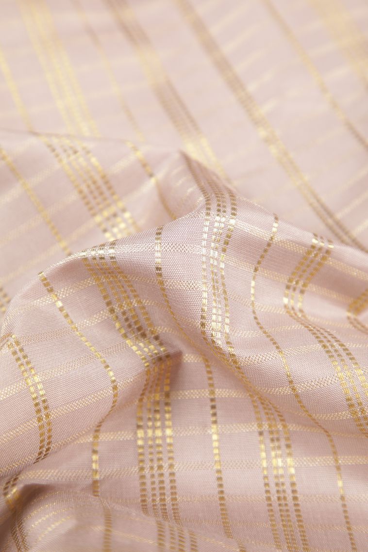 Salmon Pink Kanchipuram Silk Sarees with Gold Zari Checks view 4