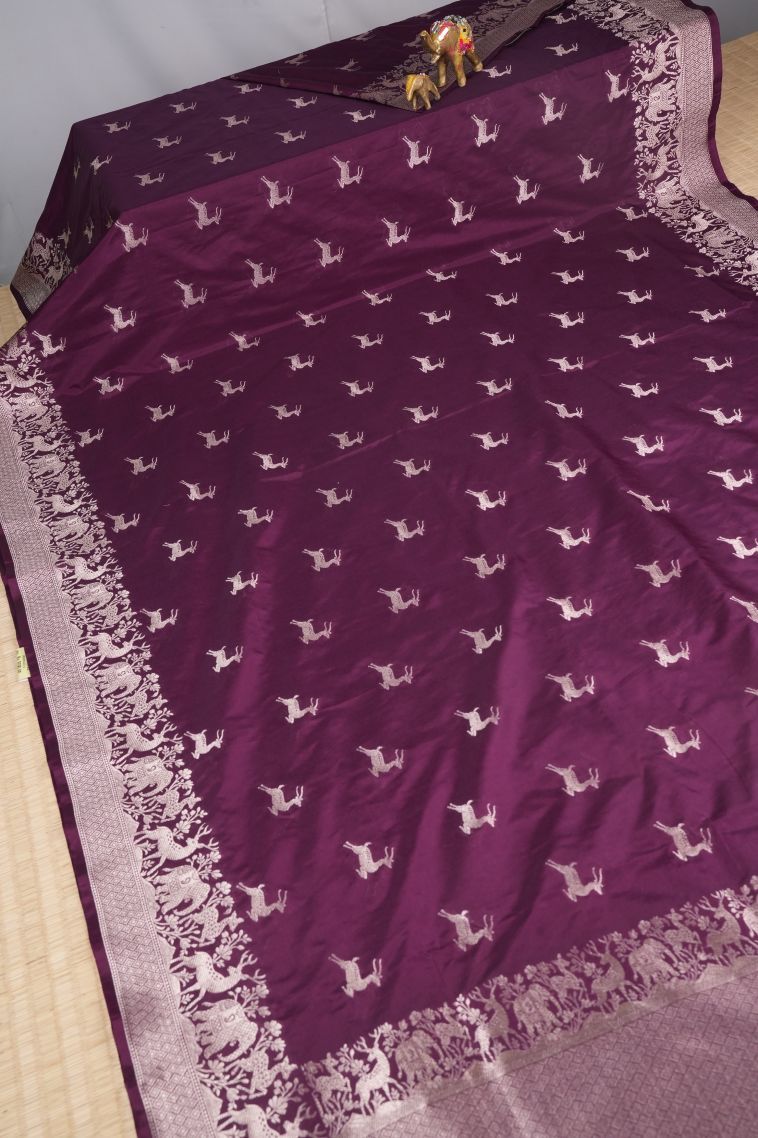 Bosenberry Purple Banaras Sarees with Gold Zari Buttis (small Dots Or Motifs) view 2