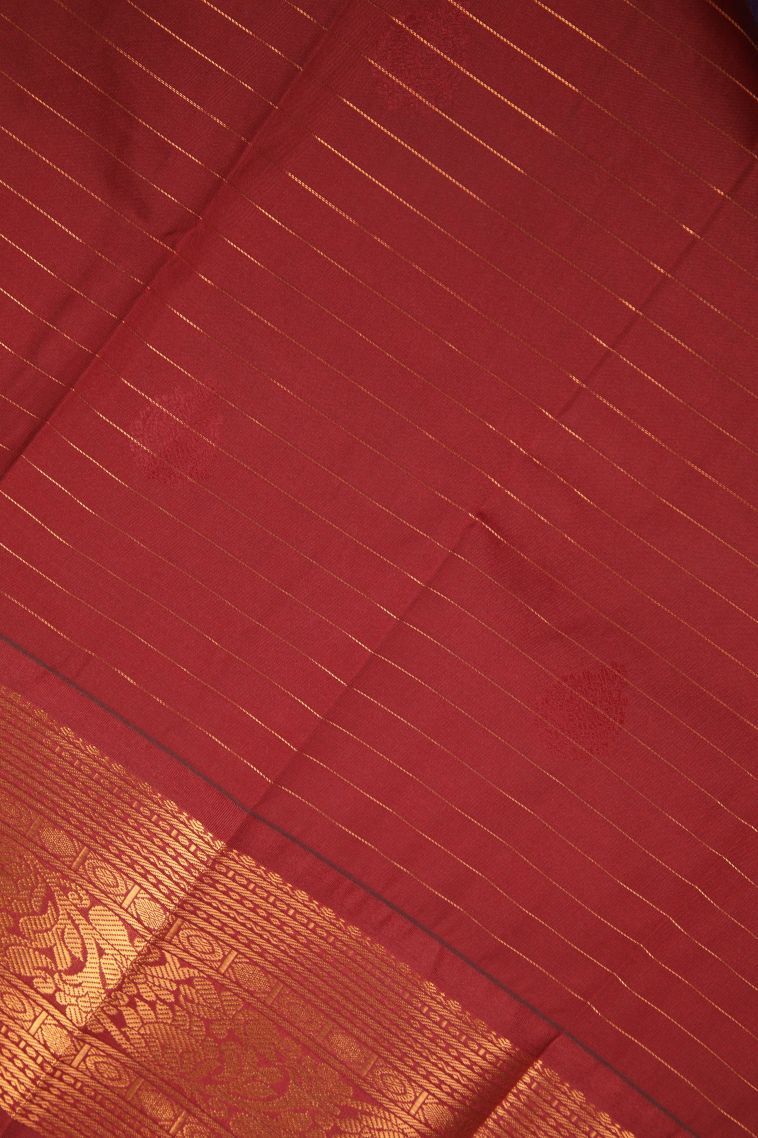 Amethyst Purple Visiri Madippu Silk Sarees with Copper Zari Checks view 3