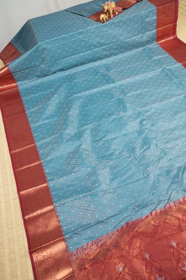 Cerulean Blue Visiri Madippu Silk Sarees with Copper Zari Stripes view 2