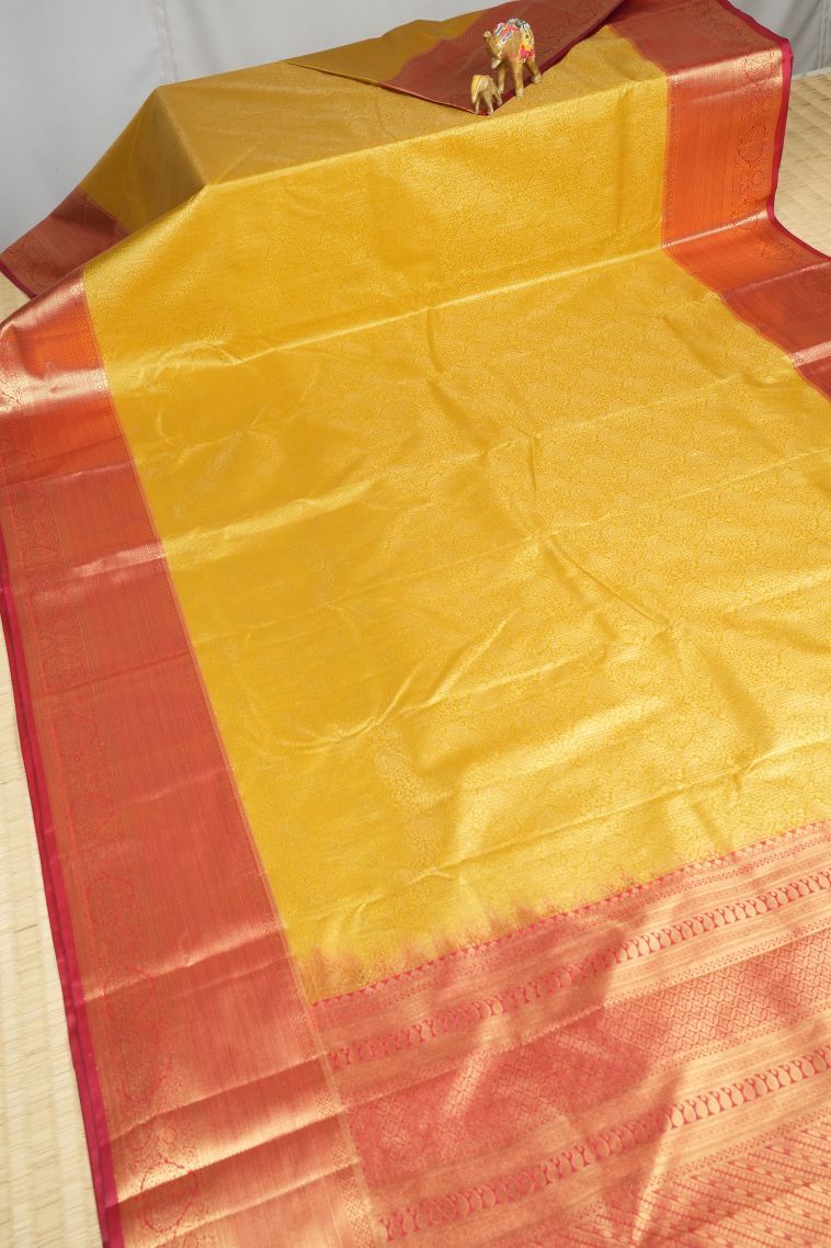 Gold Samudrika Pattu with Copper Zari Floral Patterns view 2