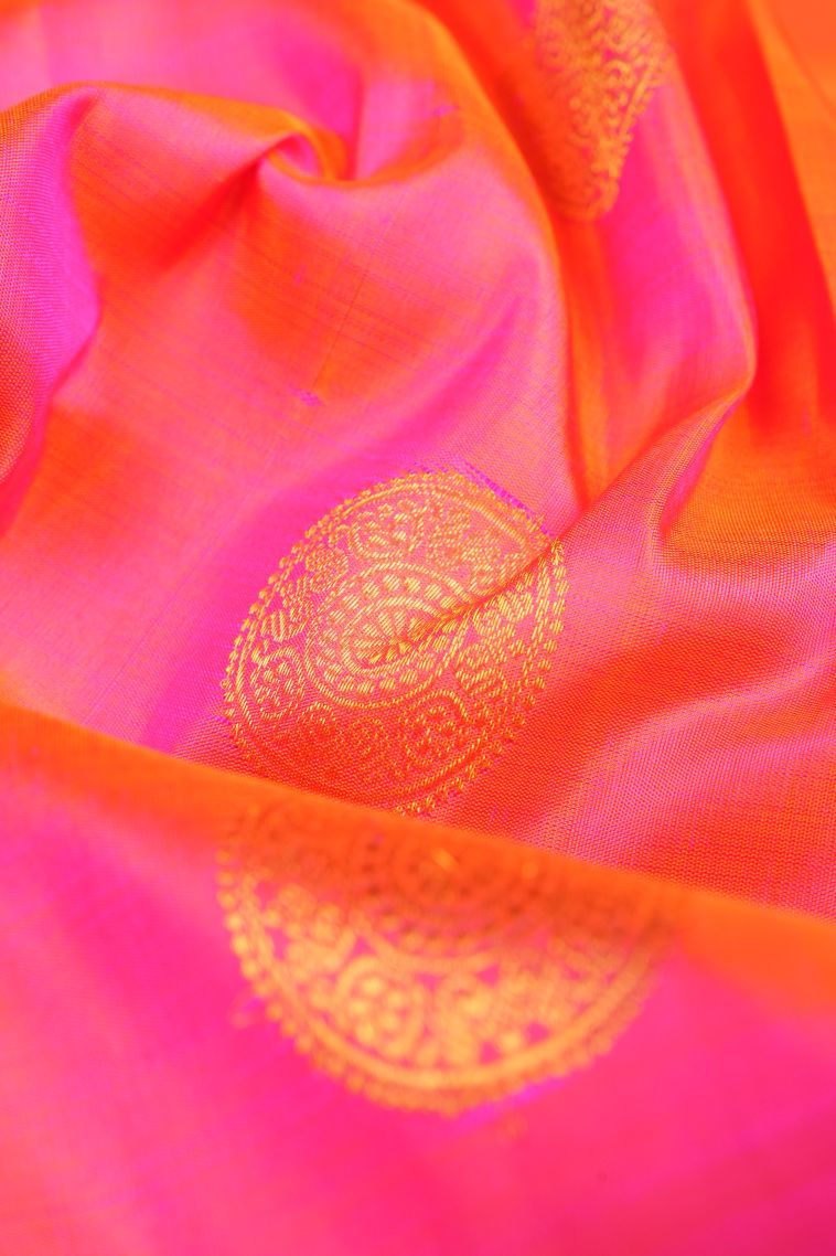 Strawberry Pink Kanchipuram Silk Sarees with Gold Zari Buttis (small Dots Or Motifs) view 4