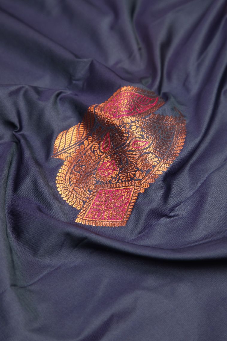 Navy Blue Visiri Madippu Silk Sarees with Copper Zari Buttis (small Dots Or Motifs) view 4