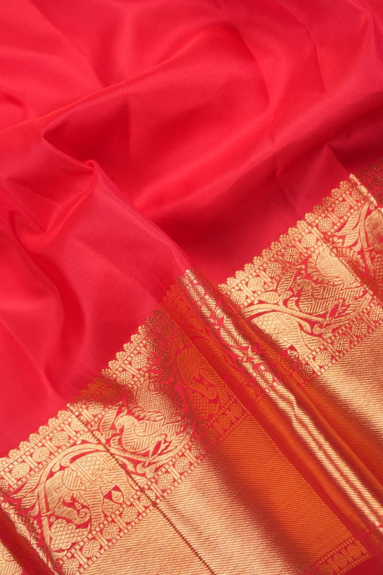 Candy Red Kanchipuram Silk Sarees with Gold Zari Floral Patterns view 3
