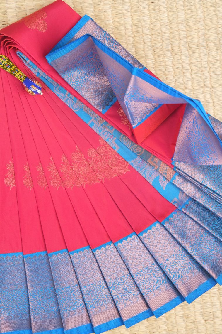 Strawberry Pink Visiri Madippu Silk Sarees with Copper Zari Buttis (small Dots Or Motifs) view 1