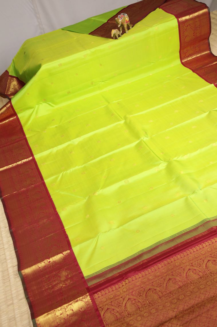 Chartreuse Green Kanchipuram Silk Sarees with Gold Zari Buttis (small Dots Or Motifs) view 2