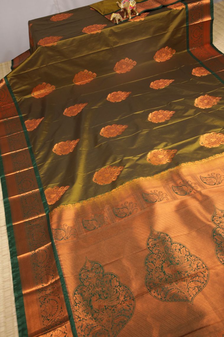 Paris Green Visiri Madippu Silk Sarees with Copper Zari Buttis (small Dots Or Motifs) view 2