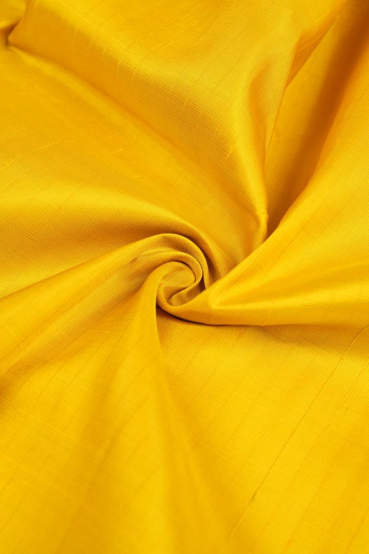 Lemon Yellow Kanchipuram Silk Sarees with Without Zari Zari Plain view 4