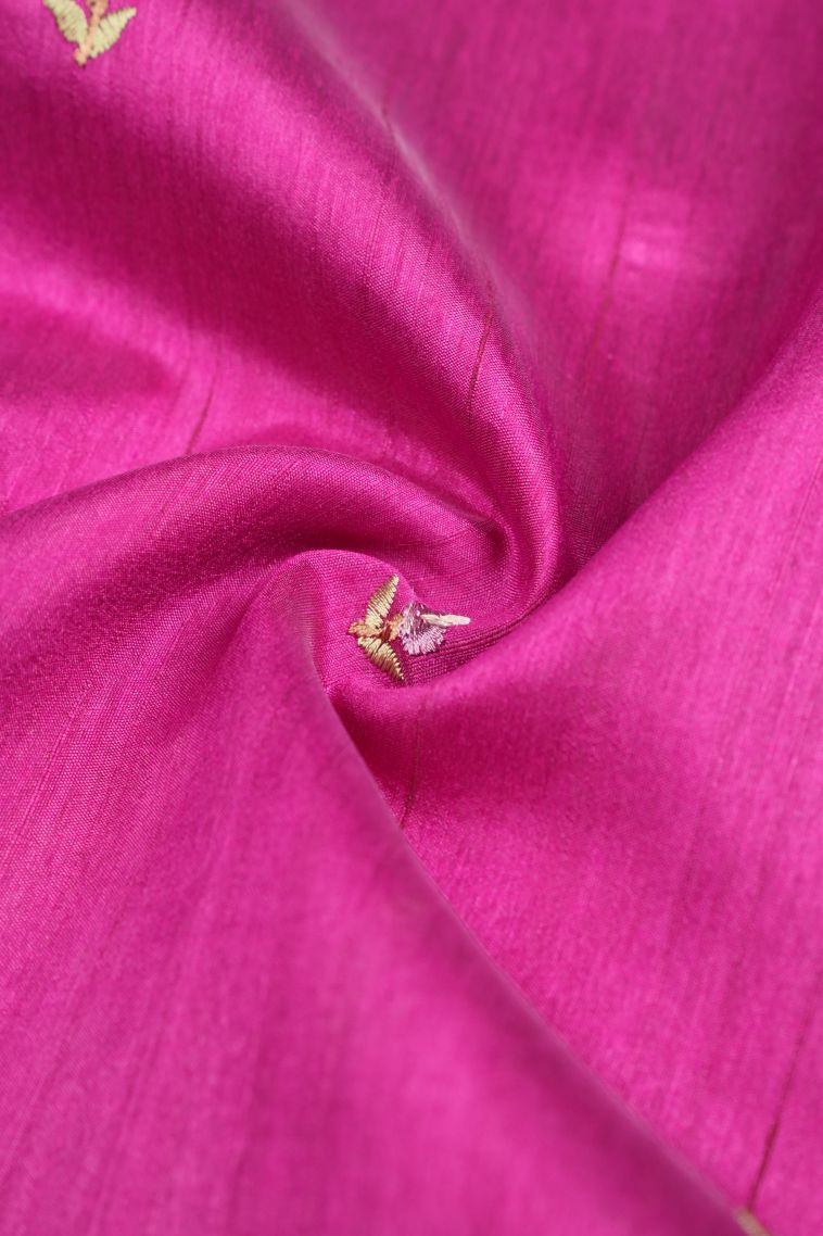 Magenta Purple Tussar Saree with Without Zari Zari Buttis (small Dots Or Motifs) view 4