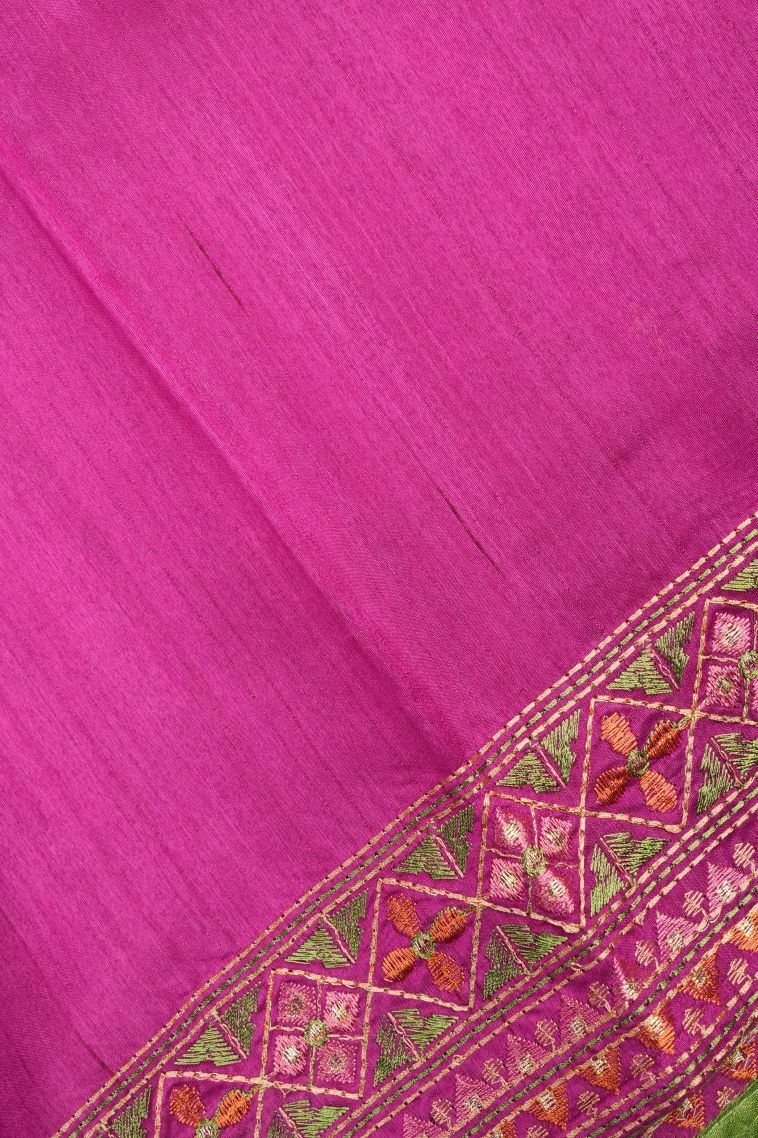 Magenta Purple Tussar Saree with Without Zari Zari Buttis (small Dots Or Motifs) view 3