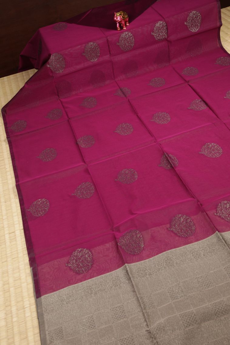 Magenta Purple Silk Cotton Sarees with Silver Zari Buttis (small Dots Or Motifs) view 2