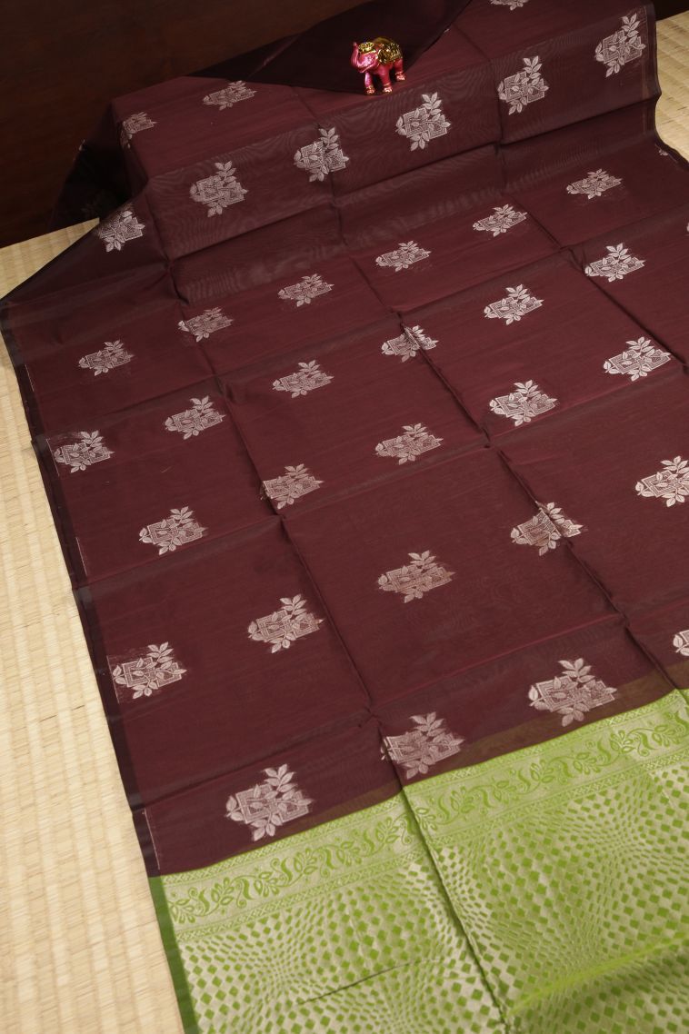 Bosenberry Purple Silk Cotton Sarees with Silver Zari Buttis (small Dots Or Motifs) view 2