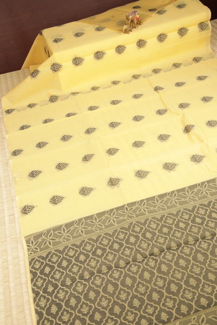Cream White Silk Cotton with Without Zari Zari Buttis (small Dots Or Motifs) view 2