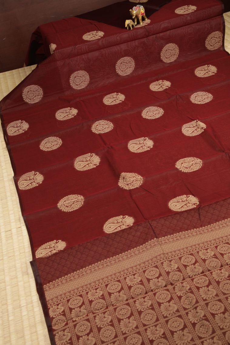 Bindi Red Silk Cotton with Without Zari Zari Buttis (small Dots Or Motifs) view 2