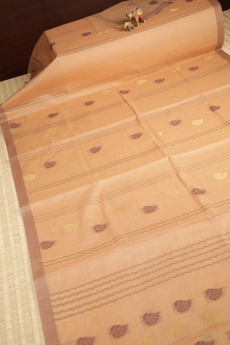 Alabaster White Kovai Cotton Sarees with Without Zari Zari Buttis (small Dots Or Motifs) view 2