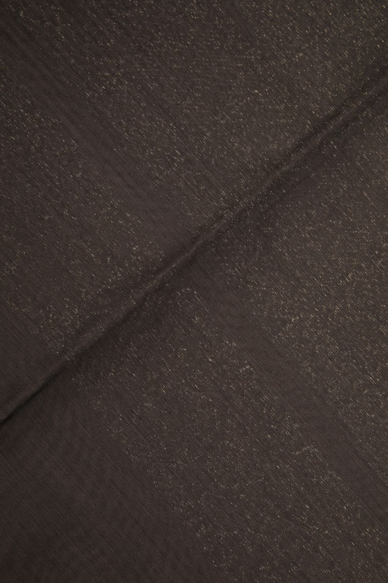 Apple Red Silk Cotton Sarees with Silver Zari Buttis (small Dots Or Motifs) view 3