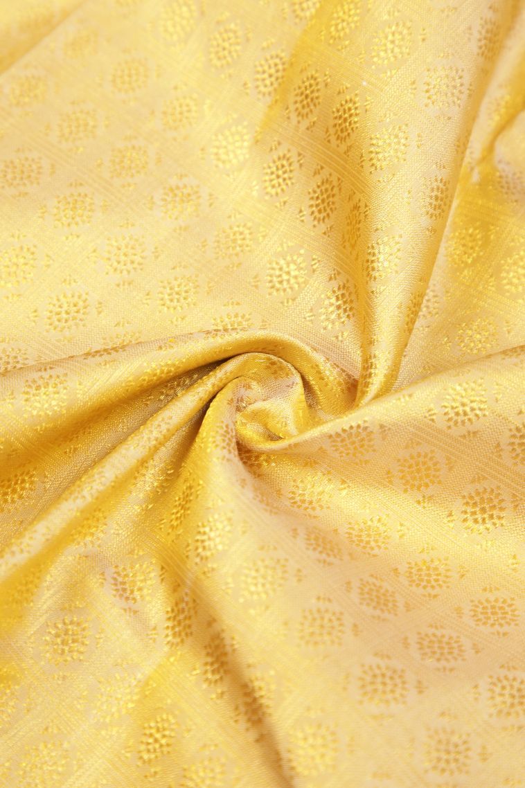 Cream White Kanchipuram Silk Sarees with Gold Zari Buttis (small Dots Or Motifs) view 4