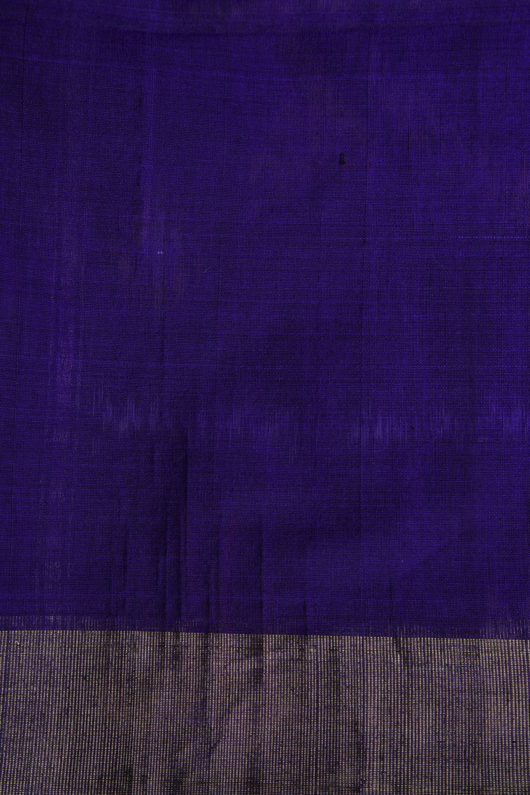 Parchment White Pochampalli Saree with Without Zari Zari Floral Patterns view 3