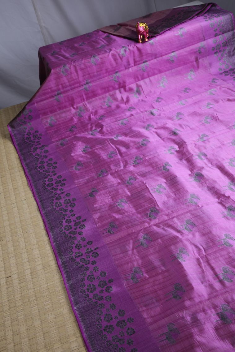 Taffy Pink Raw Silk Sarees with Without Zari Zari Floral Patterns view 2