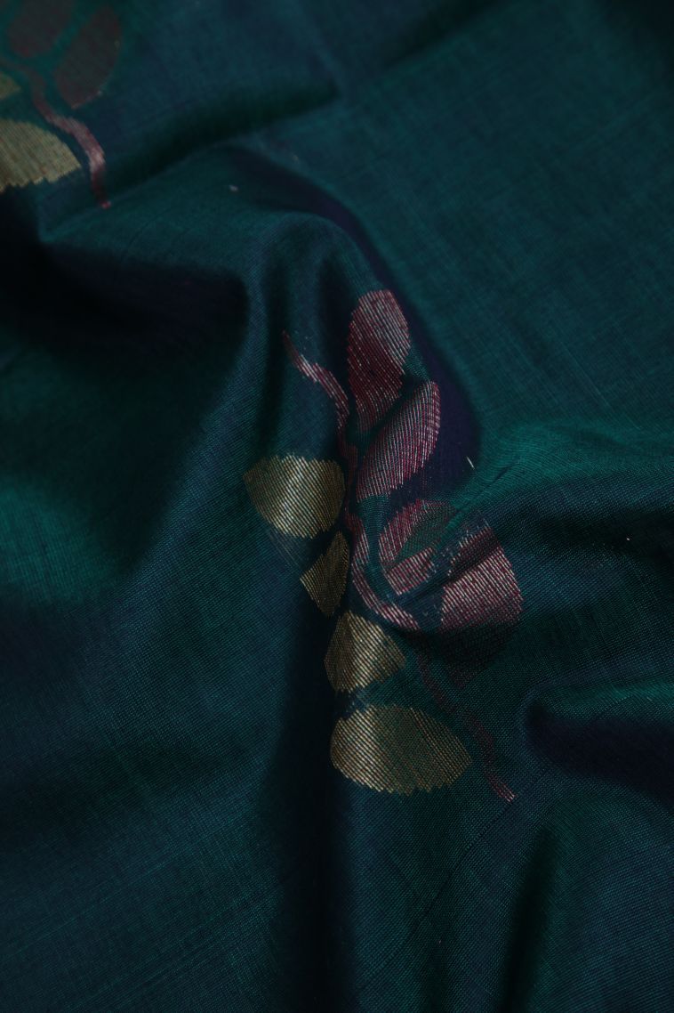 Bottle Green Silk Cotton Sarees with Copper Zari Floral Patterns view 4