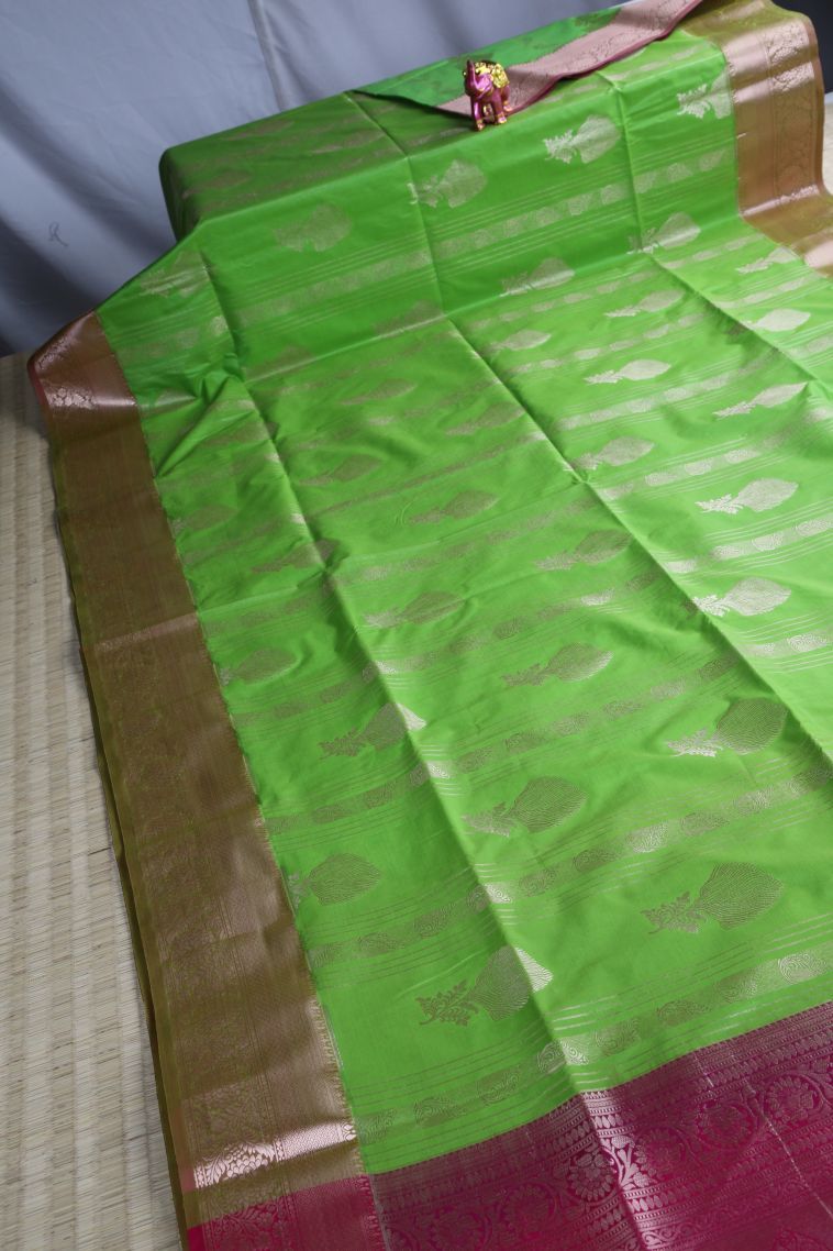 Basil Green Apoorva Silk Sarees with Gold Zari Floral Patterns view 2