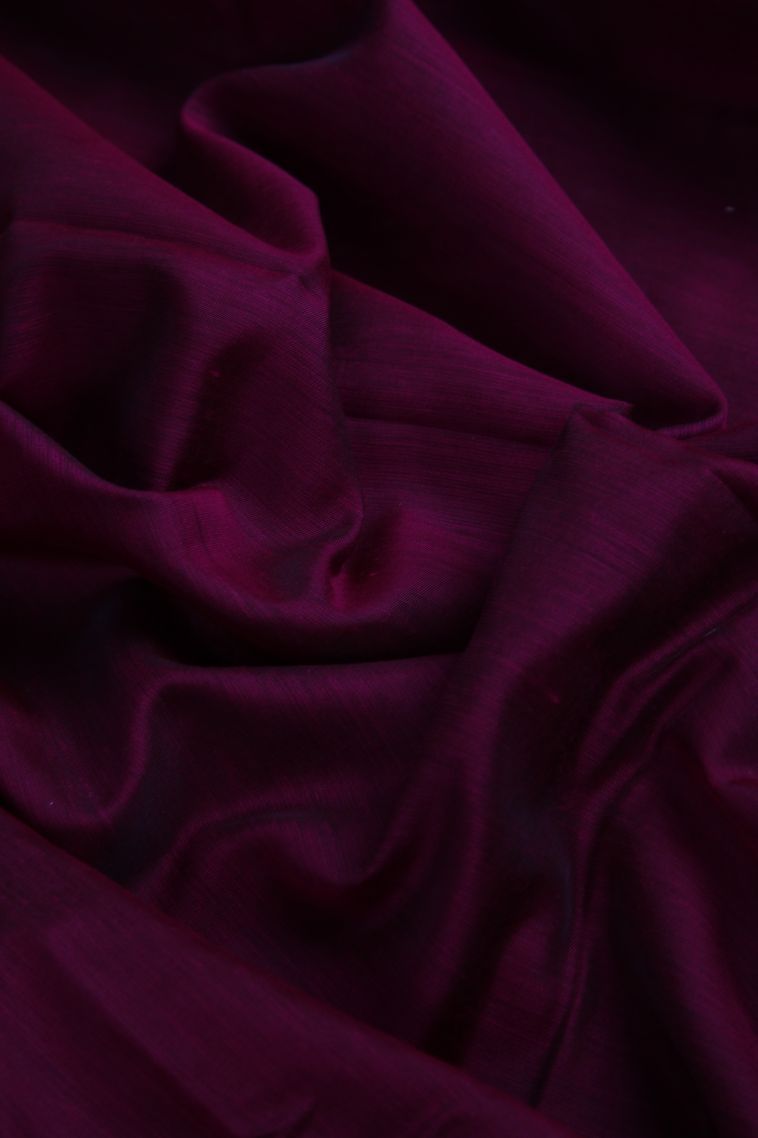 Magenta  Pink Chanderi Cotton Sarees with Gold Zari Plain view 4