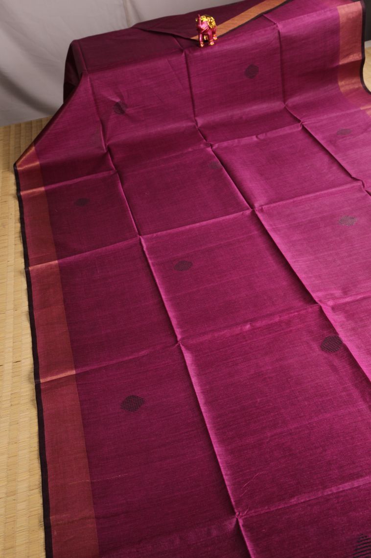 Grape Purple Jute Sarees with Gold Zari Geometric Shapes view 2