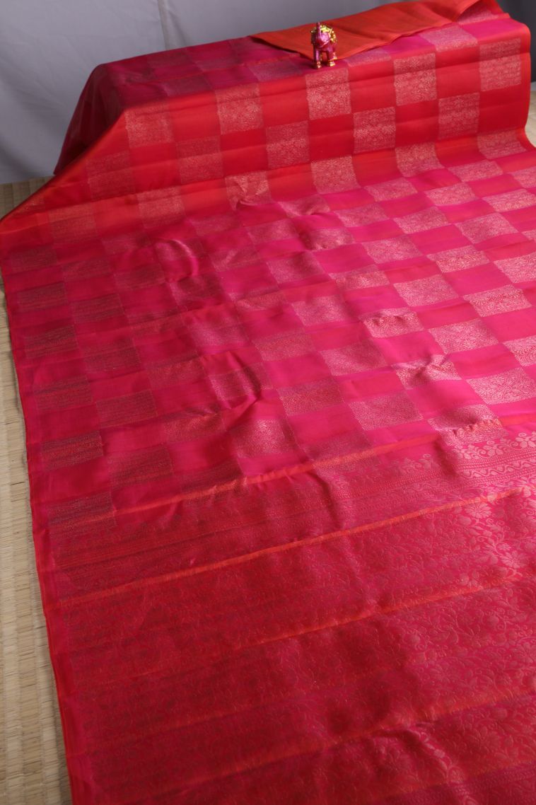 Rose  Red Soft Silk Saree with Gold Zari Geometric Shapes view 2