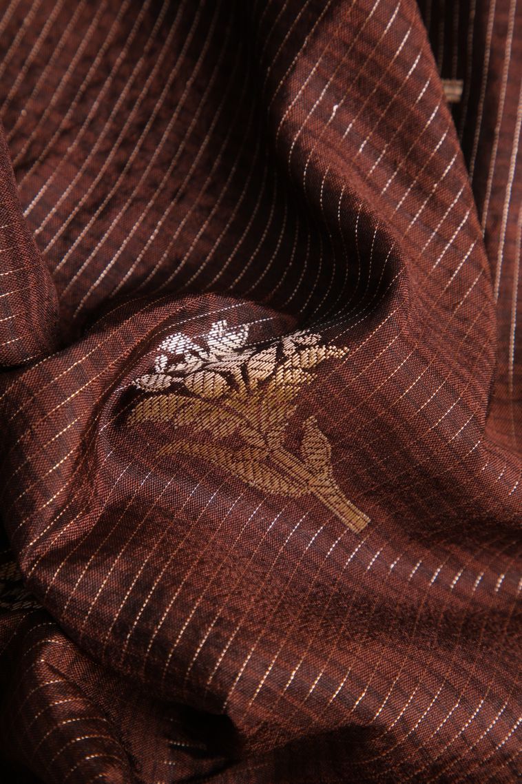 Cinnamon Brown Jute Sarees with Gold Zari Floral Puttas view 4