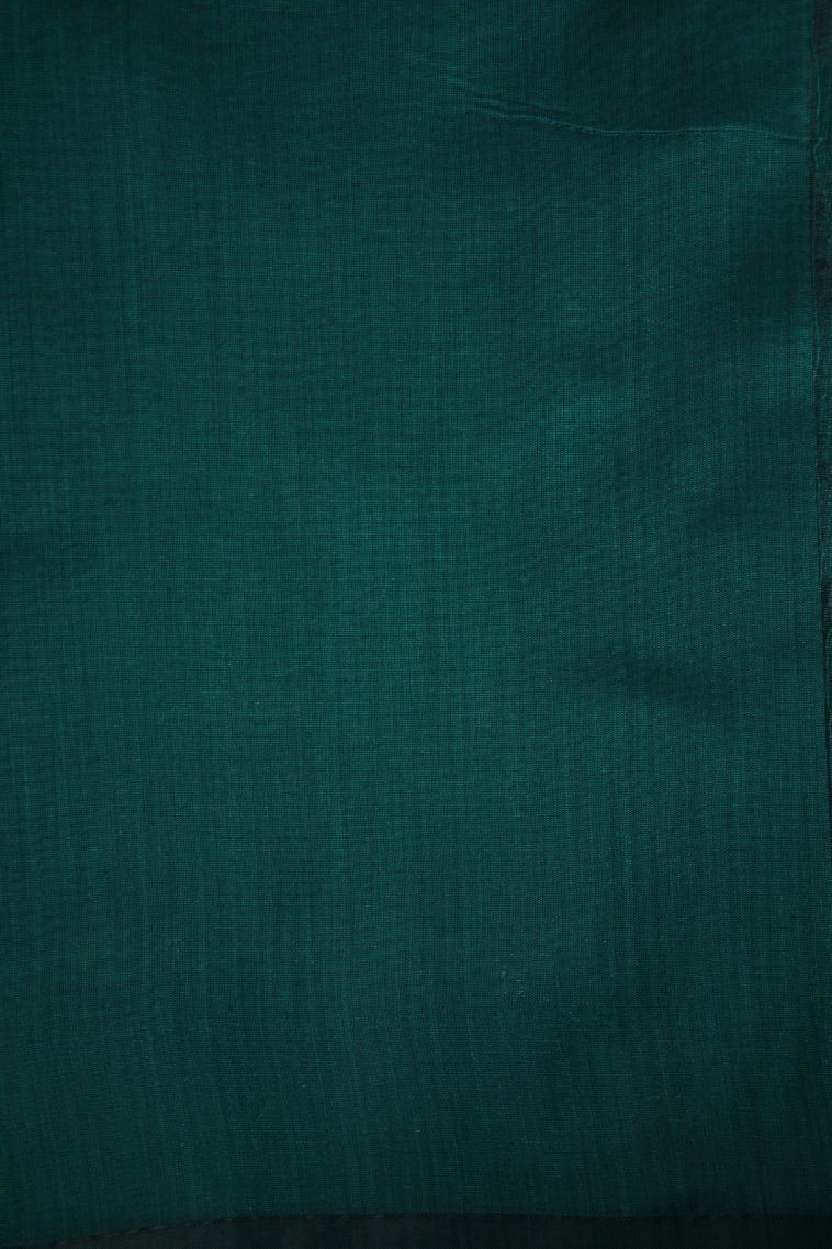 Lean Pink Silk Cotton Sarees with Silver Zari Geometric Shapes view 3