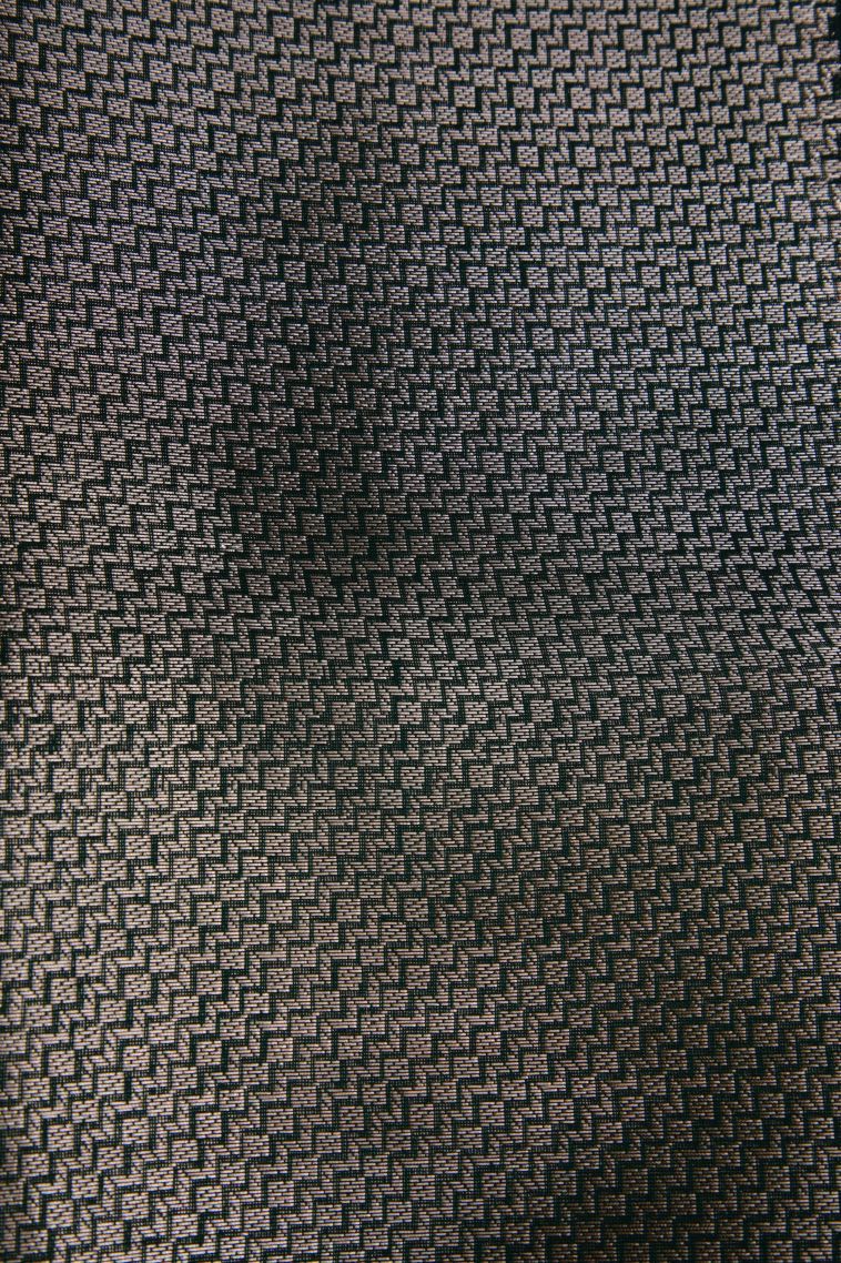 Bottle Green Chanderi Cotton Sarees with Gold Zari Plain view 3