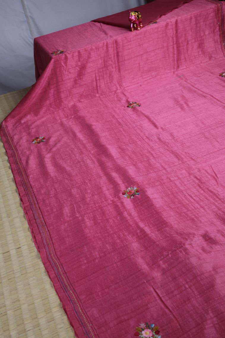 Fuscia Pink Jute Sarees with Without Zari Zari Floral Patterns view 2