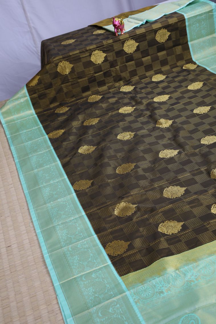 Coffee Brown Visiri Madippu Silk Sarees with Gold Zari Checks view 2