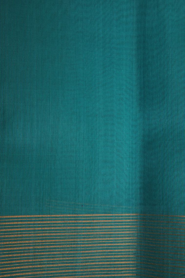 Sangria Purple Silk Cotton Sarees with Gold Zari Floral Patterns view 3