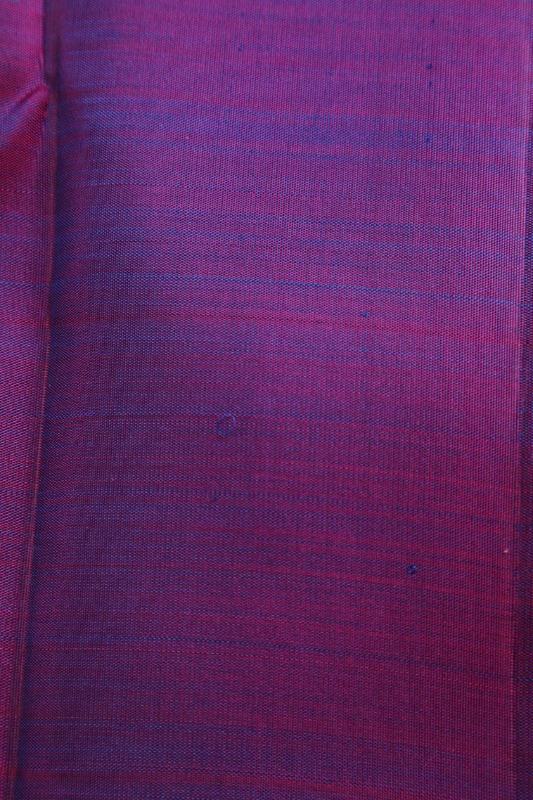 Bubble Purple Kanchipuram Silk Sarees with Gold Zari Peacock Motifs view 3