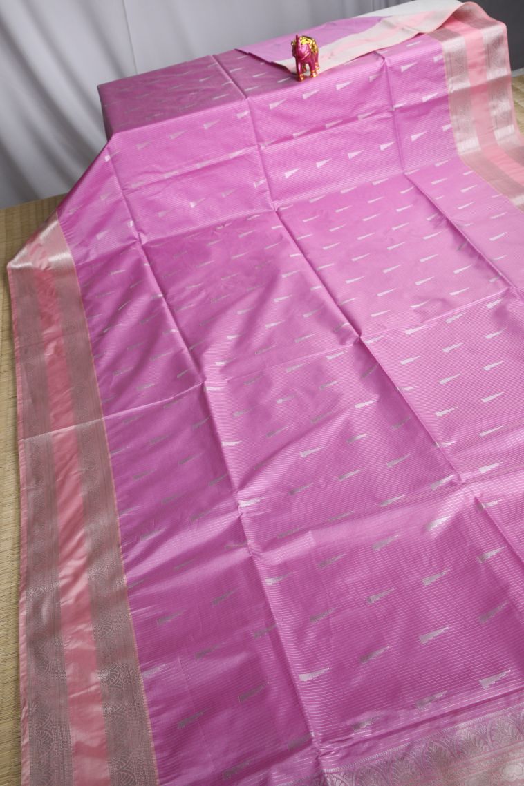 Lavender Soft Silk Saree with Silver Zari Rain Drops Mottif view 2