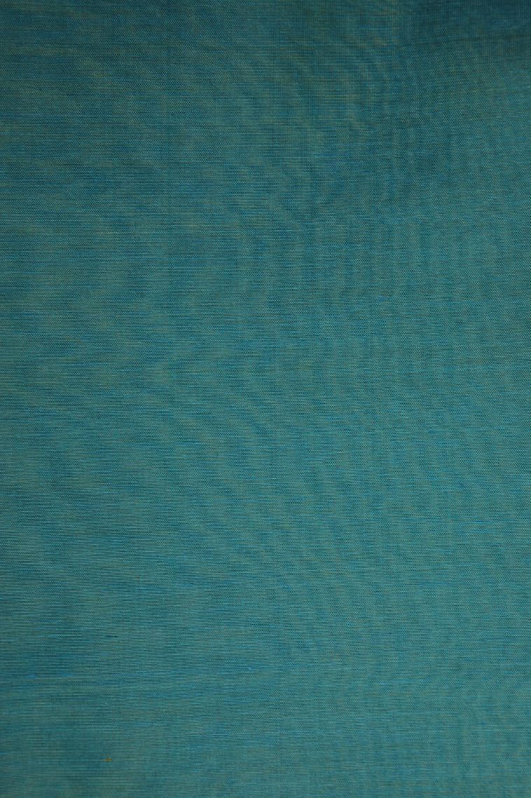 Pear Green Silk Cotton Sarees with Gold Zari Peacock Motifs view 3