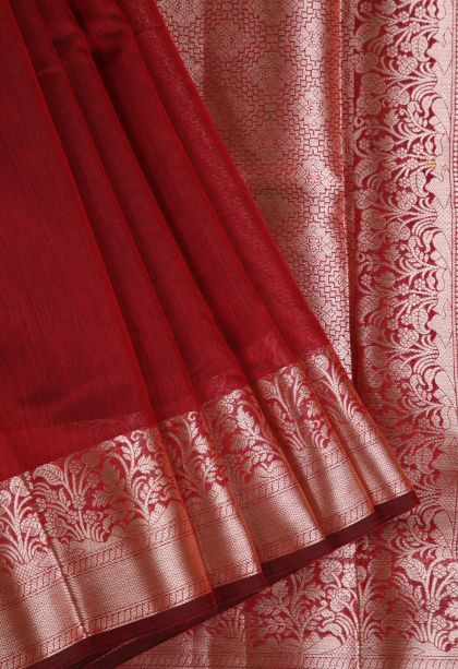 Apple Red Chanderi Cotton Sarees with Gold Zari Plain