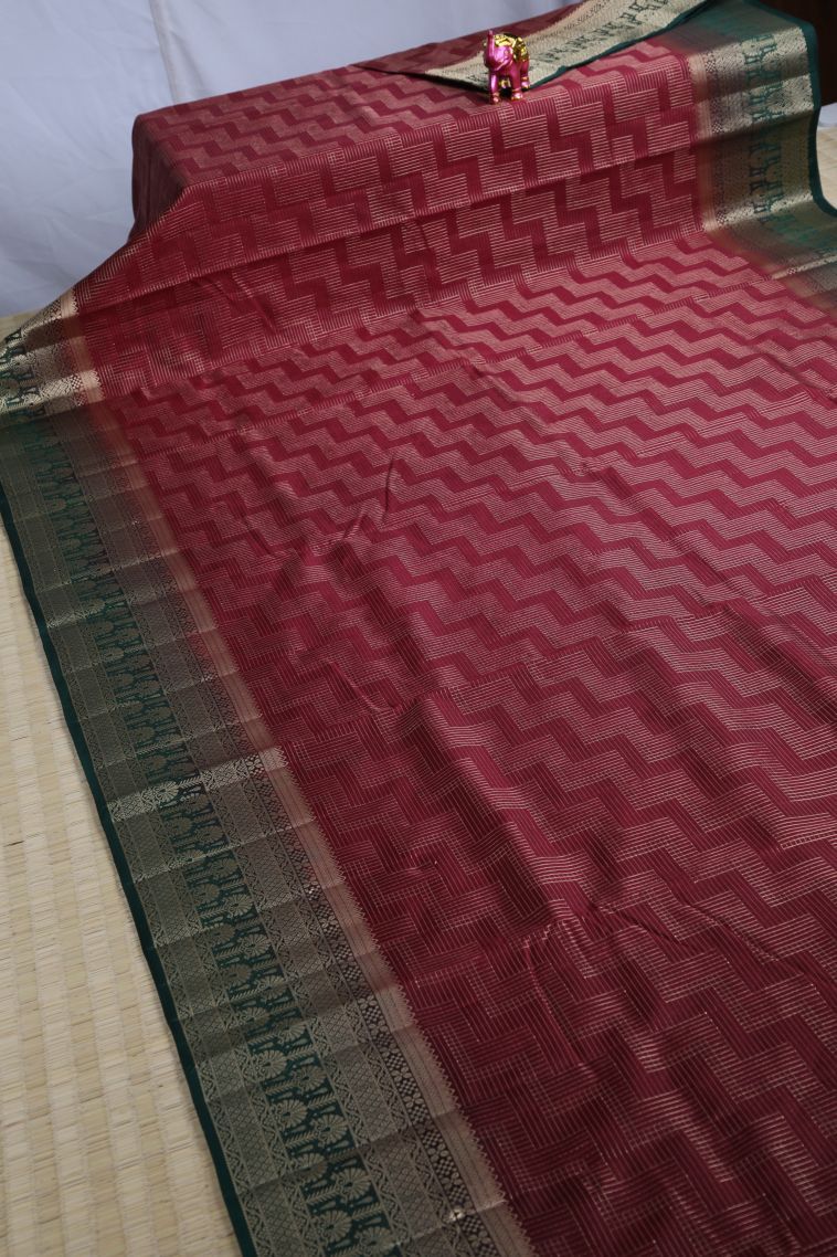 Crimson Red Raw Silk Sarees with Gold Zari Geometric Shapes view 2