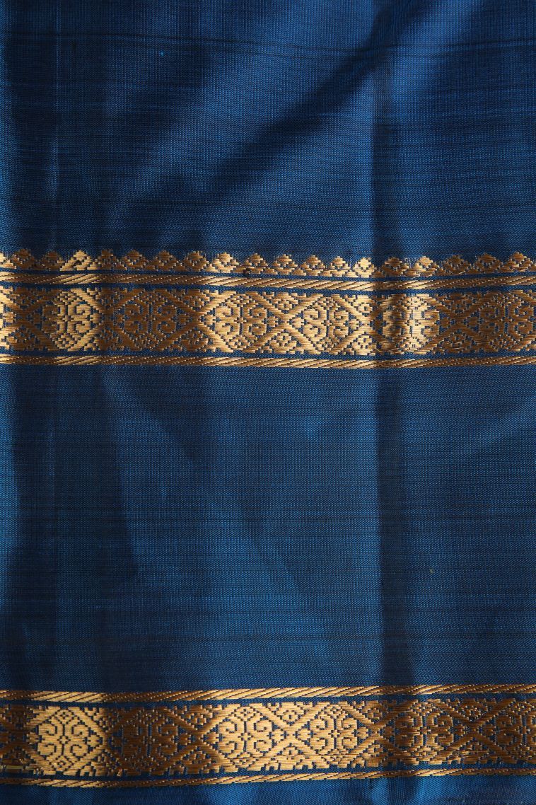 Pear Green Soft Silk Saree with Gold Zari Buttis (small Dots Or Motifs) view 3