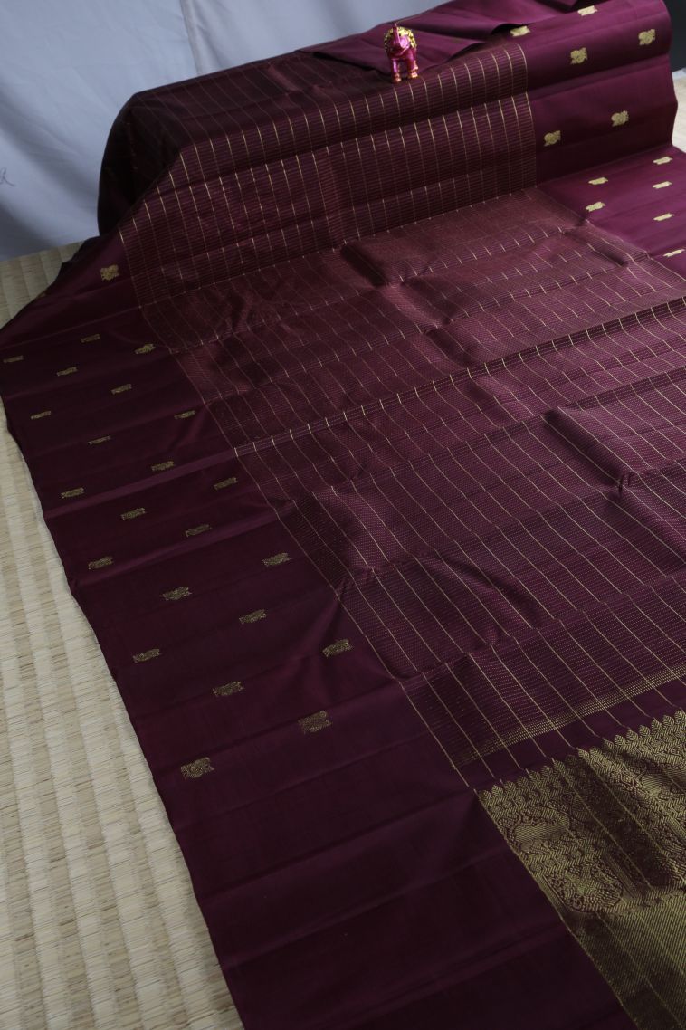Mulberry Purple Kanchipuram Silk Sarees with Gold Zari Vaira Oosi view 2
