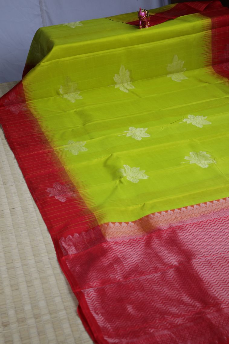 Pear Green Soft Silk Saree with Silver Zari Floral Patterns view 2
