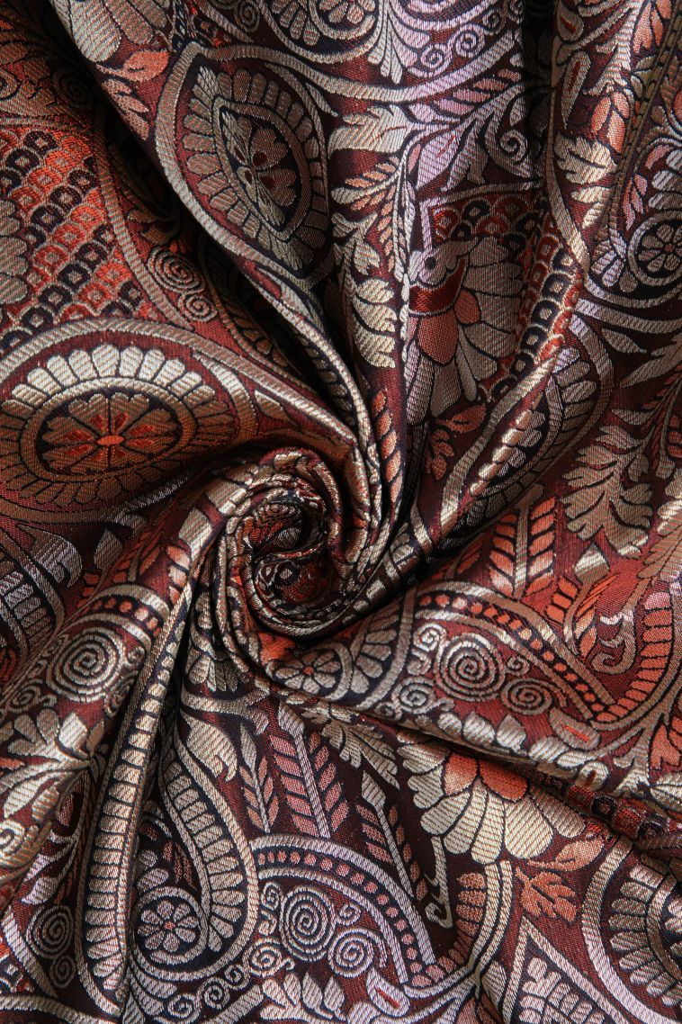 Tawny Brown Visiri Madippu Silk Sarees with Silver Zari Floral Patterns view 4