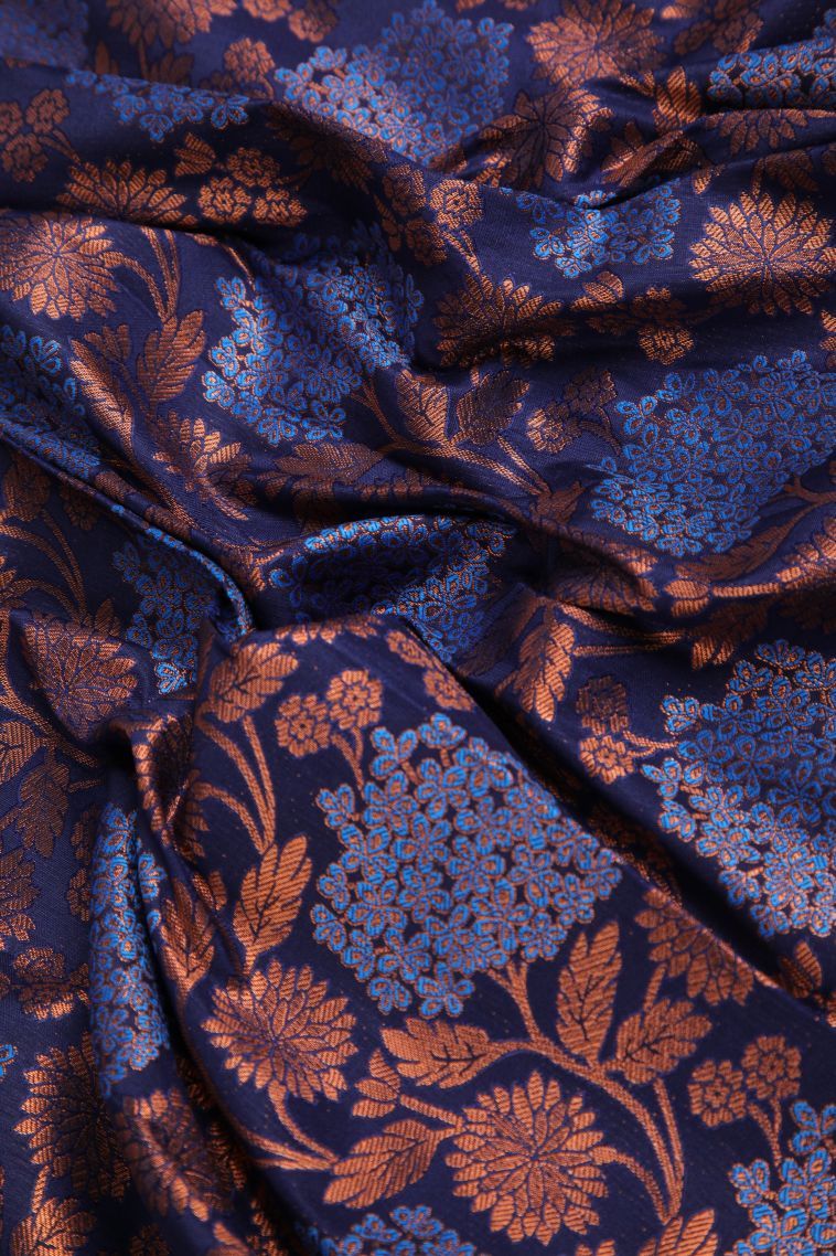 Cobalt Blue Visiri Madippu Silk Sarees with Copper Zari Floral Patterns view 4